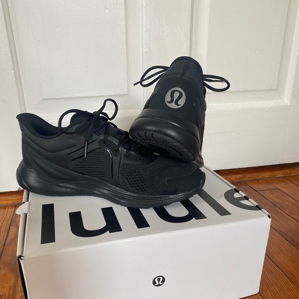 lululemon Blissfeel running shoeS
